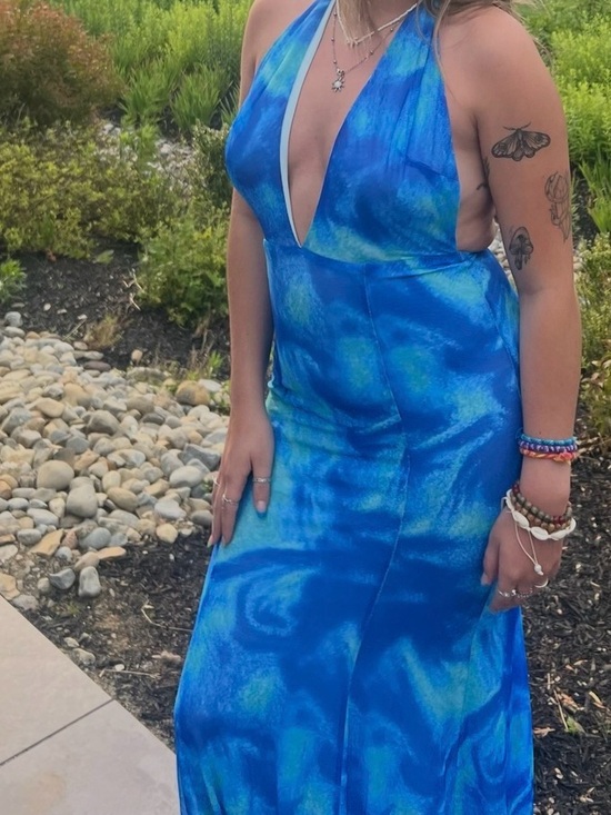 Hello Molly Dresses & Skirts - Hello Molly Blue Tie-Dye Halter Backless Maxi Dress